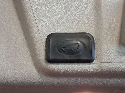 Used 2016 Buick Enclave Premium image 7