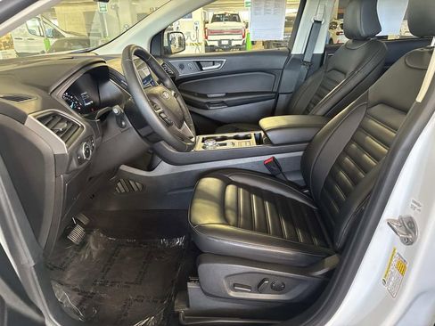 Used 2024 Ford Edge SEL w/ Convenience Package image 13