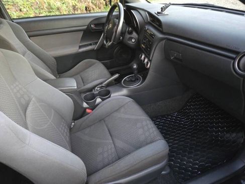 Used 2012 Scion tC FWD image 12