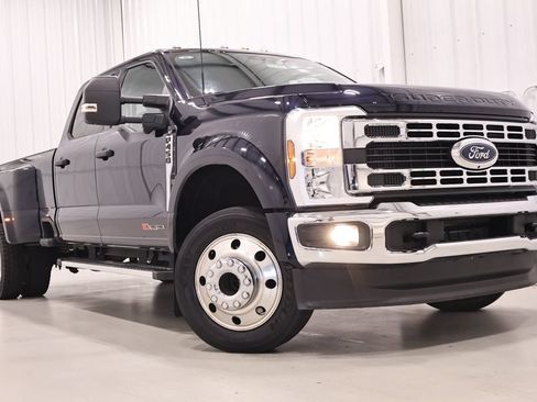 Certified 2024 Ford F450 XLT w/ 360-Degree Camera Package AWD/4WD image 45