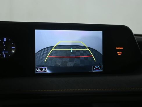 Used 2019 Lexus UX 200 w/ Premium Package FWD image 25