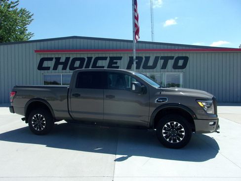 Used 2021 Nissan Titan PRO-4X w/ Off Road Protection Package AWD/4WD image 2