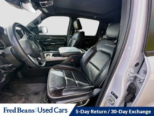 Used 2024 RAM 1500 Laramie AWD/4WD image 18