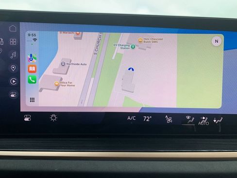 Certified 2025 Buick Envision Sport Touring image 12