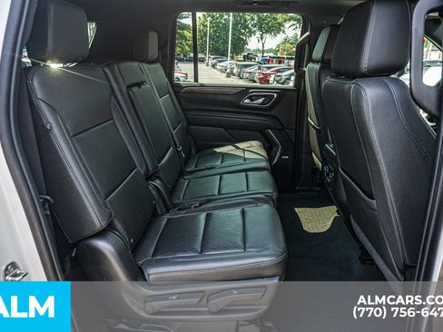 Used 2022 Chevrolet Suburban LT w/ LT Signature Package AWD/4WD image 25