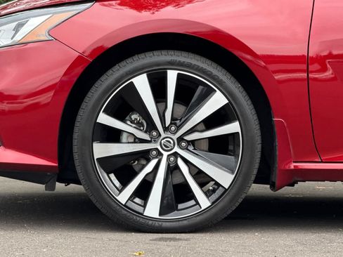 Used 2022 Nissan Altima 2.5 SR AWD/4WD image 25