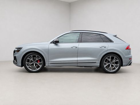 Certified 2023 Audi SQ8 Premium Plus w/ Carbon Optic Package AWD/4WD image 4