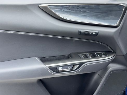 Used 2023 Lexus NX 250 250 Premium NAV,CAM,SUNROOF,CL w/ Towing Package (2000 Lbs) image 35