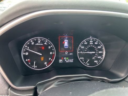 Used 2022 Subaru Outback Limited AWD/4WD image 8