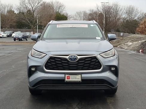 Certified 2020 Toyota Highlander XLE image 4