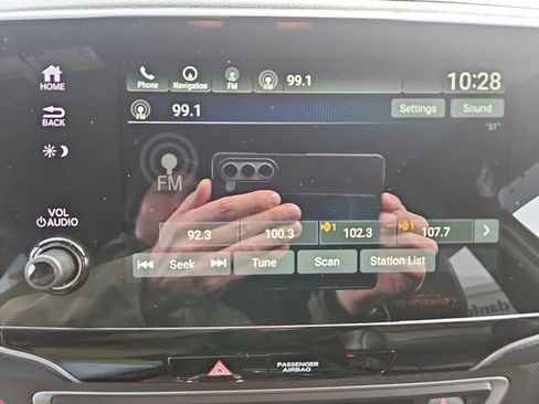 Used 2022 Honda Passport TrailSport image 11