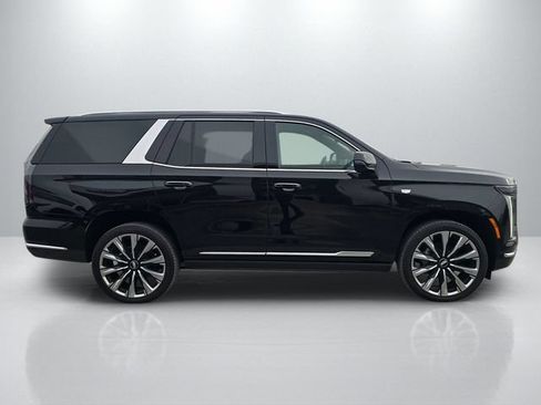 New 2026 Cadillac Escalade Luxury w/ Touring Package AWD/4WD image 4