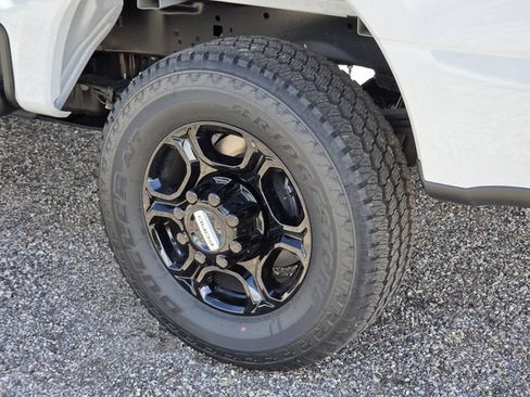 New 2026 Ford F250 XL w/ STX Appearance Package AWD/4WD image 8