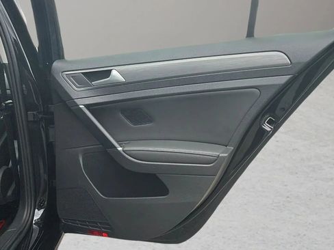 Used 2021 Volkswagen Golf 1.4T TSI Hatchback Sedan 4D image 14