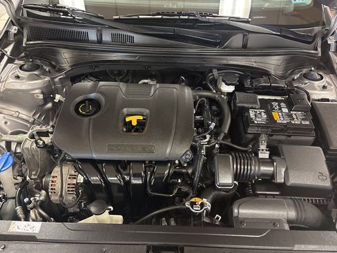 Used 2023 Kia Forte LXS w/ LXS Technology Package FWD image 26