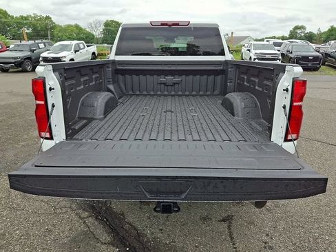 Used 2026 Chevrolet Silverado 2500 LT w/ Z71 Chrome Sport Edition AWD/4WD image 32