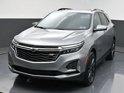 Certified 2023 Chevrolet Equinox RS FWD image 3