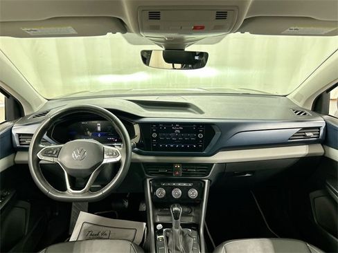 Certified 2023 Volkswagen Taos SE image 23