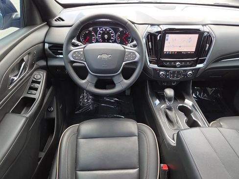 Used 2023 Chevrolet Traverse Premier w/ Redline Edition FWD image 28