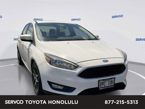 Used 2018 Ford Focus SEL FWD image 1