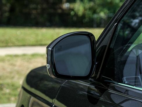 Used 2019 Land Rover Range Rover Long Wheelbase Supercharged image 40