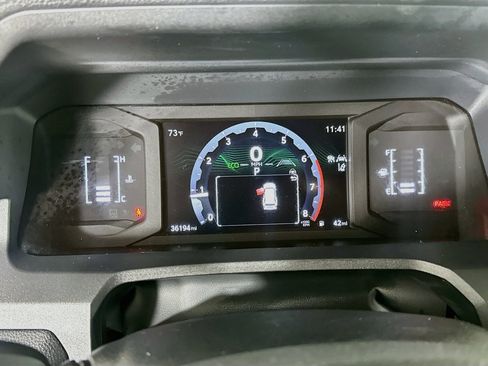 Used 2025 Toyota 4Runner SR5 AWD/4WD image 19