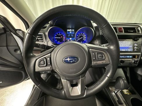Used 2016 Subaru Outback 3.6R Limited image 24