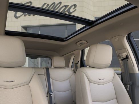 New 2025 Cadillac XT5 Premium Luxury w/ LPO, Floor Liner Package image 24