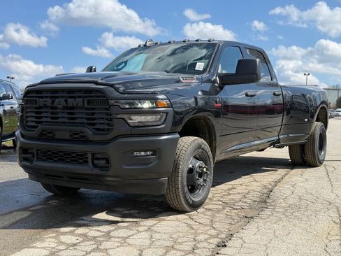 New 2026 RAM 3500 Tradesman image 2