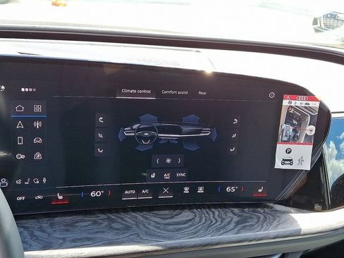 Used 2025 Audi Q5 Premium w/ Convenience Package AWD/4WD image 14