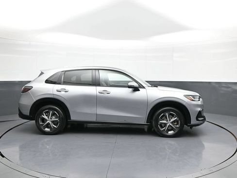 Certified 2024 Honda HR-V EX-L image 5