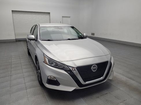 Used 2021 Nissan Altima 2.5 SV image 13