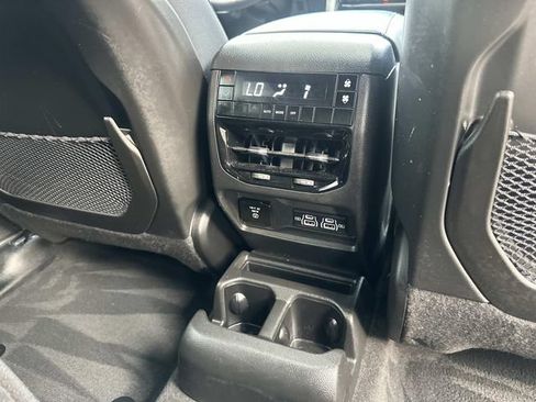 Used 2023 Jeep Grand Cherokee L Laredo AWD/4WD image 13