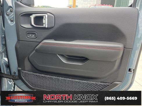 New 2025 Jeep Gladiator Rubicon image 28