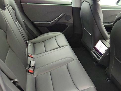 Used 2024 Tesla Model 3 image 27