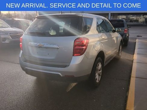 Used 2017 Chevrolet Equinox LS image 8