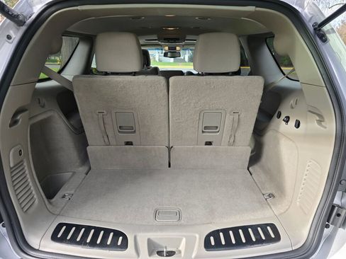 Used 2011 Dodge Durango Crew w/ Entry Nav/Commuter Group image 6