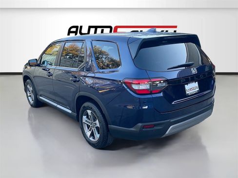 Used 2025 Honda Pilot EX-L image 5