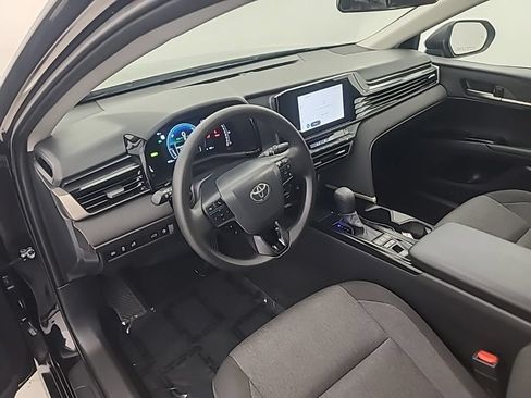 Used 2026 Toyota Camry LE FWD image 25