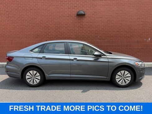 Used 2019 Volkswagen Jetta S w/ Driver Assistance Package FWD image 1