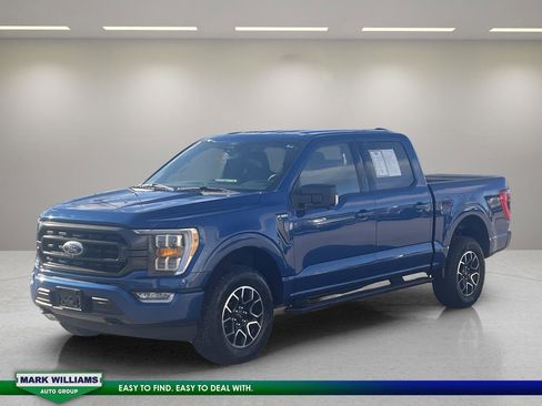 Certified 2022 Ford F150 XLT w/ Equipment Group 302A High image 3
