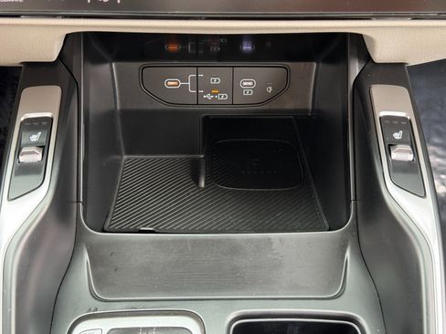 Used 2025 Kia Sorento EX w/ Panoramic Sunroof Package FWD image 31