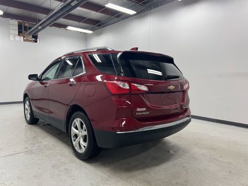 Used 2018 Chevrolet Equinox Premier image 6