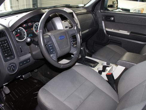Used 2012 Ford Escape XLT FWD image 25
