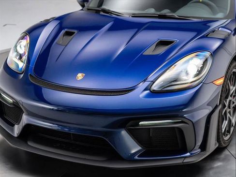 Used 2024 Porsche 718 Cayman GT4 RS image 11