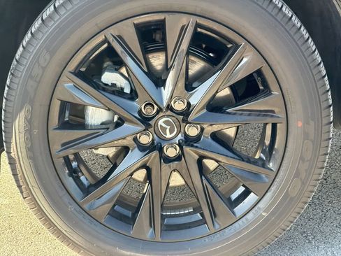 Used 2025 MAZDA CX-5 Carbon Edition image 14