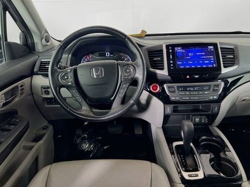 Used 2019 Honda Ridgeline RTL-E image 21