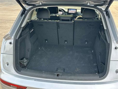 Certified 2025 Audi Q5 2.0T Premium Plus image 14