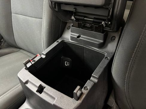 Used 2020 Jeep Gladiator Sport w/ Quick Order Package 24S AWD/4WD image 27