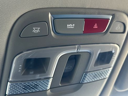 Used 2024 Kia Telluride EX image 26